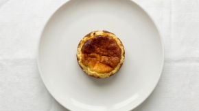 Yogurt basque